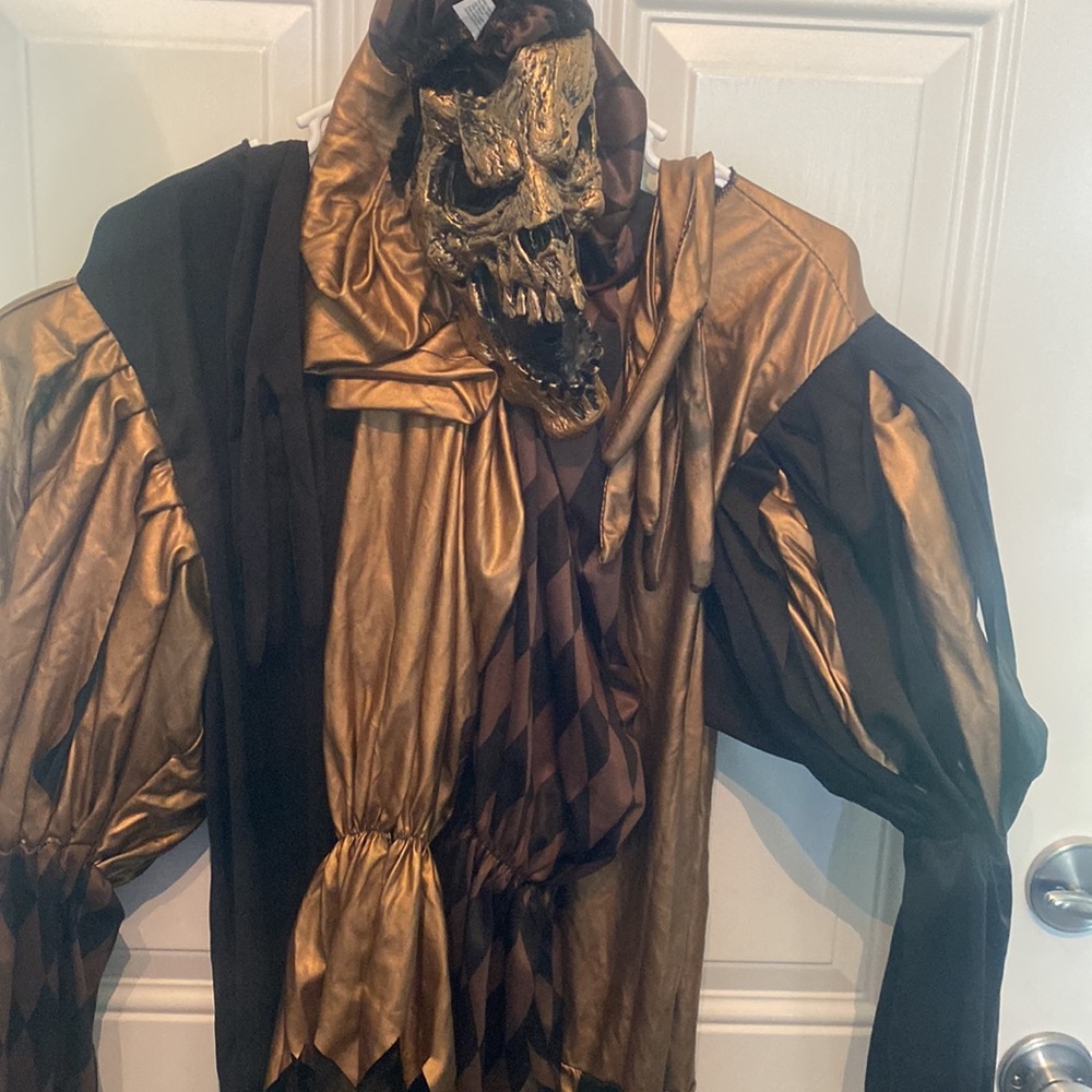 Joker costume